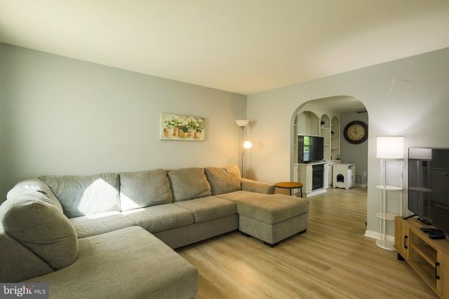 4400 CAVEN CT N, Fredericksburg, VA 22408