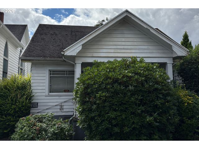 224 Ne MASON St, Portland, OR 97211