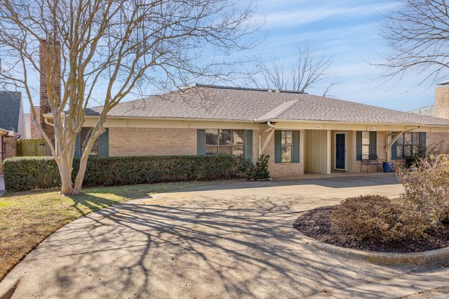 504 Woodland Hills Drive, Tyler, TX 75701