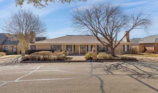 504 Woodland Hills Drive, Tyler, TX 75701