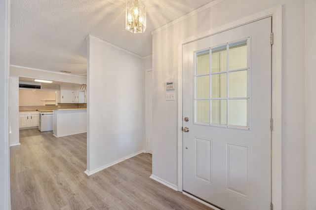 504 Woodland Hills Drive, Tyler, TX 75701