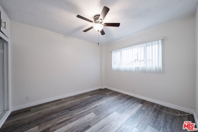 13343 Victory Boulevard 4, Van Nuys (los Angeles), CA 91401