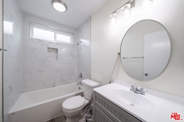 13343 Victory Boulevard 4, Van Nuys (los Angeles), CA 91401
