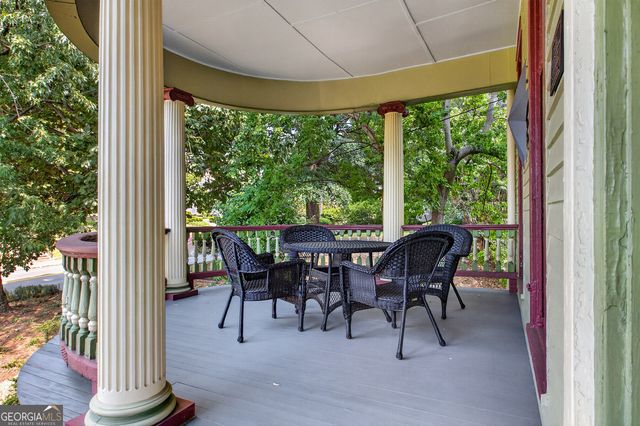 676 College Street, Macon, GA 31201