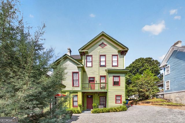 676 College Street, Macon, GA 31201