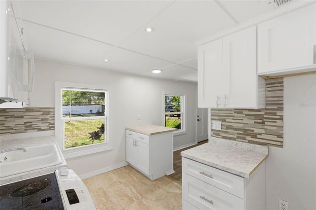 3241 LAUREL AVE, Clearwater, FL 33762