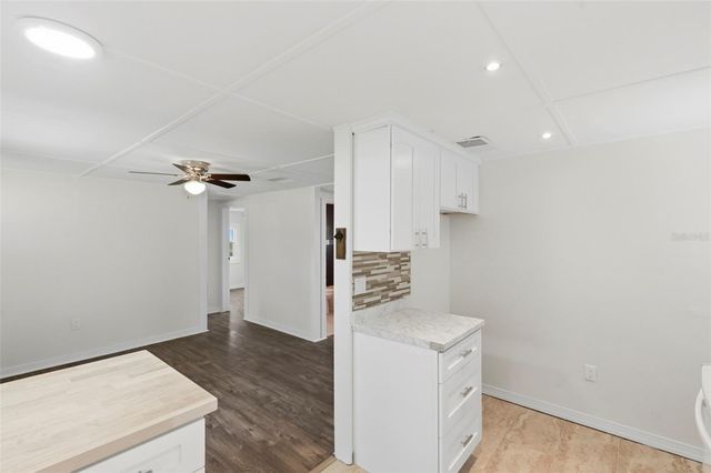 3241 LAUREL AVE, Clearwater, FL 33762