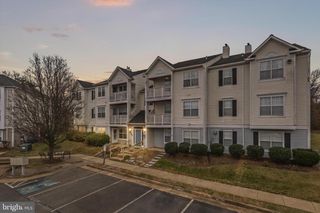 8058 LISLE DR #101, Manassas, VA 20109