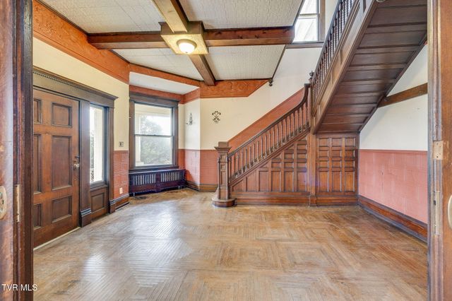 322 Spruce Street, Bristol, TN 37620