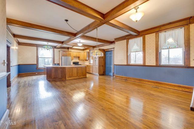 322 Spruce Street, Bristol, TN 37620