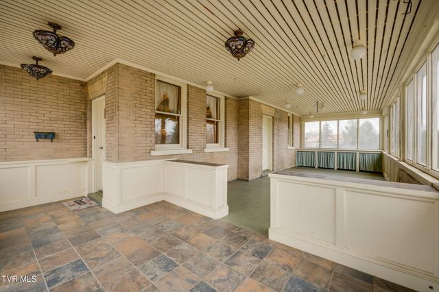 322 Spruce Street, Bristol, TN 37620