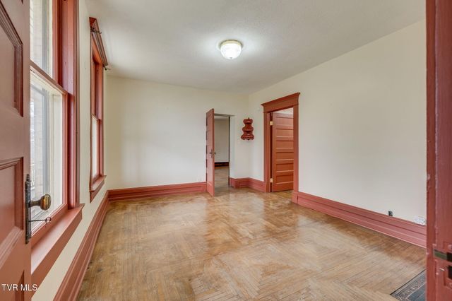 322 Spruce Street, Bristol, TN 37620