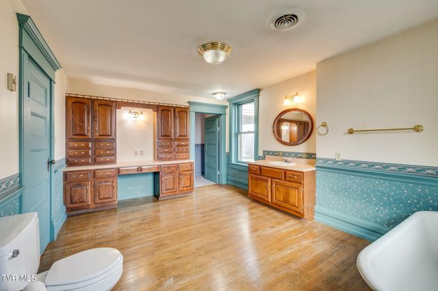 322 Spruce Street, Bristol, TN 37620