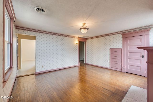 322 Spruce Street, Bristol, TN 37620