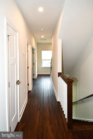 4917 CREST VIEW DR, Hyattsville, MD 20782