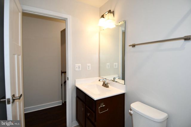 4917 CREST VIEW DR, Hyattsville, MD 20782