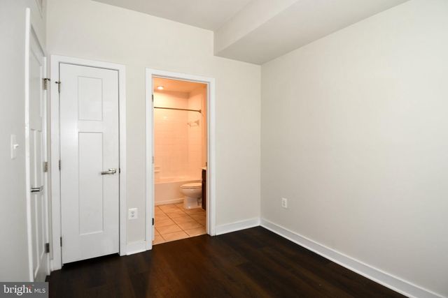 4917 CREST VIEW DR, Hyattsville, MD 20782