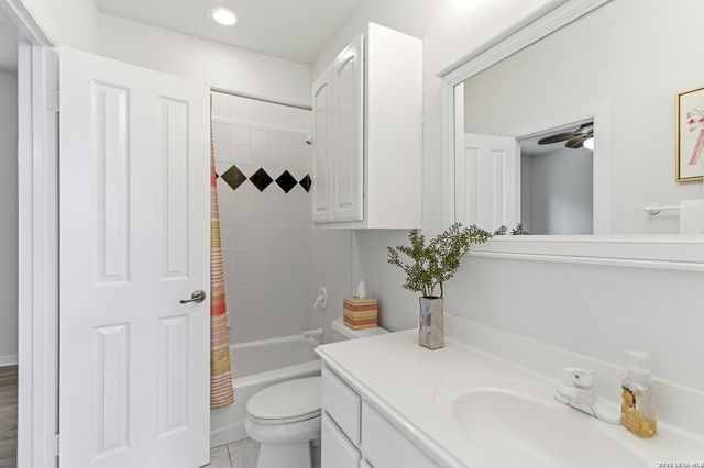 3403 Saddle Point St, San Antonio, TX 78259
