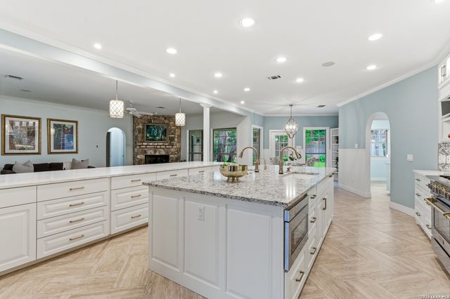 3403 Saddle Point St, San Antonio, TX 78259