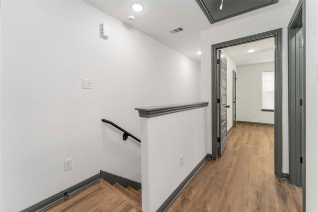 7987 Chateau Street D, Houston, TX 77028
