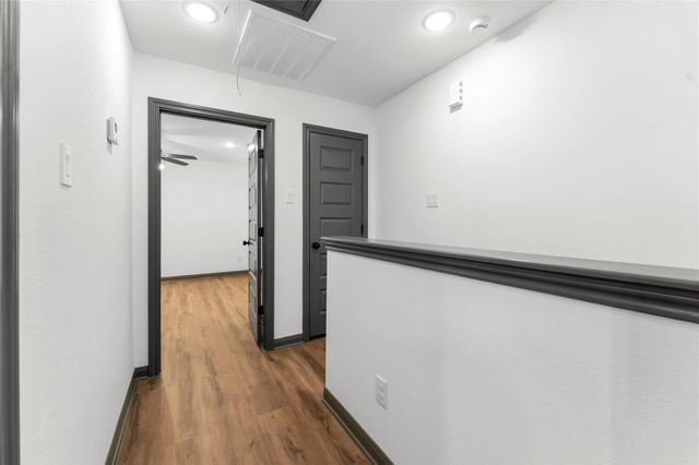 7987 Chateau Street D, Houston, TX 77028