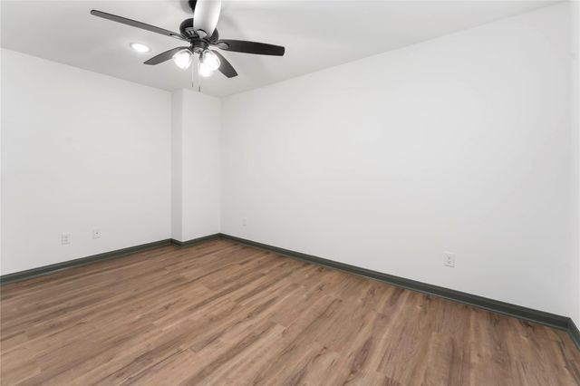 7987 Chateau Street D, Houston, TX 77028