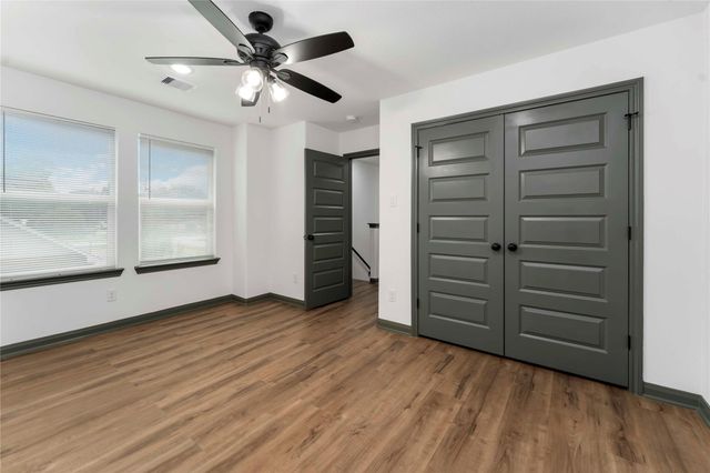 7987 Chateau Street D, Houston, TX 77028