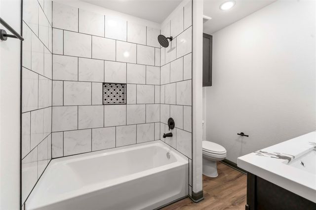 7987 Chateau Street D, Houston, TX 77028