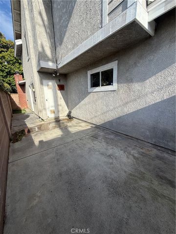 1701 Lake Street, Huntington Beach, CA 92648