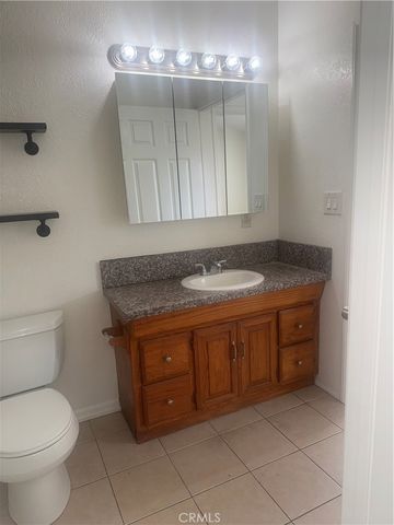 1701 Lake Street, Huntington Beach, CA 92648