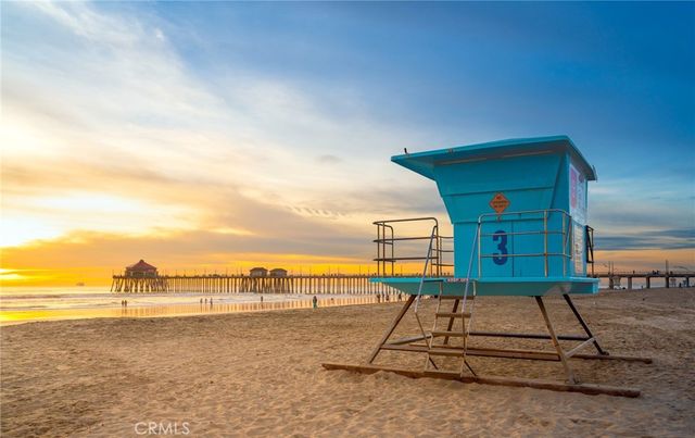 1701 Lake Street, Huntington Beach, CA 92648