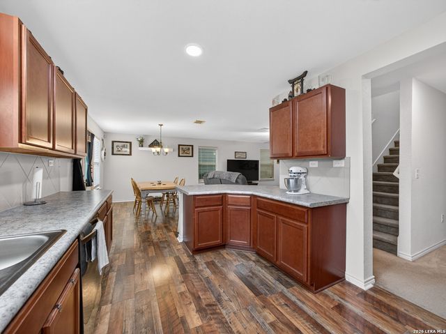 9314 Monsanto, San Antonio, TX 78214