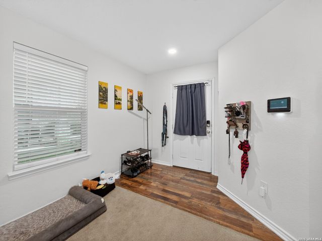 9314 Monsanto, San Antonio, TX 78214