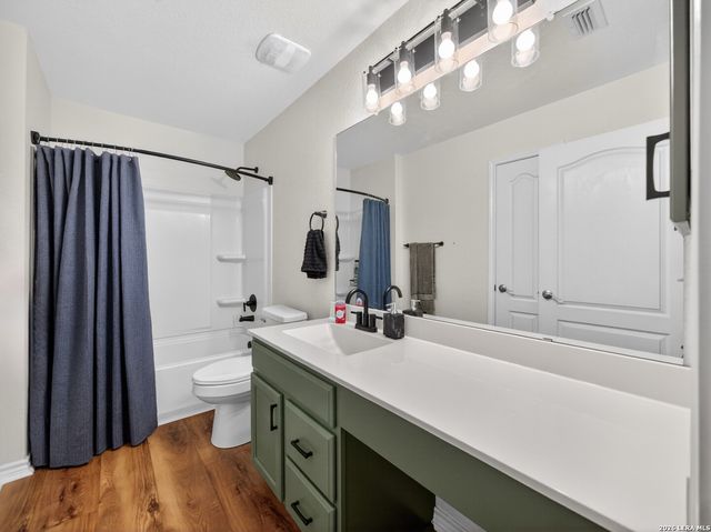 9314 Monsanto, San Antonio, TX 78214