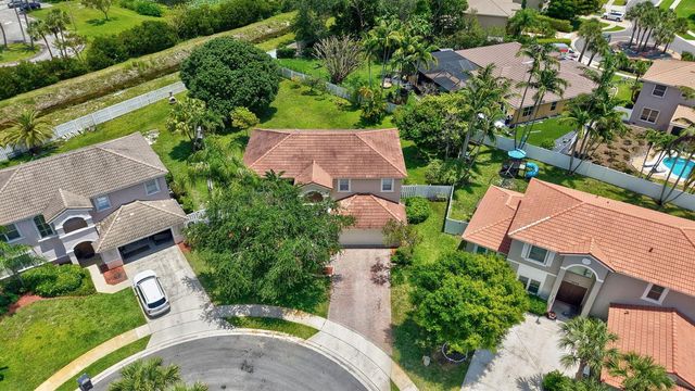 6207 Shadow Tree Lane, Lake Worth, FL 33463
