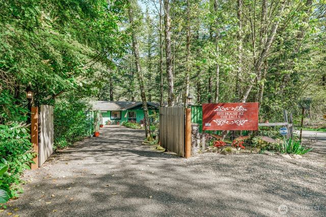 17361 Washougal River Road, Washougal, WA 98671