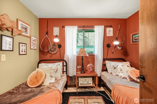 17361 Washougal River Road, Washougal, WA 98671