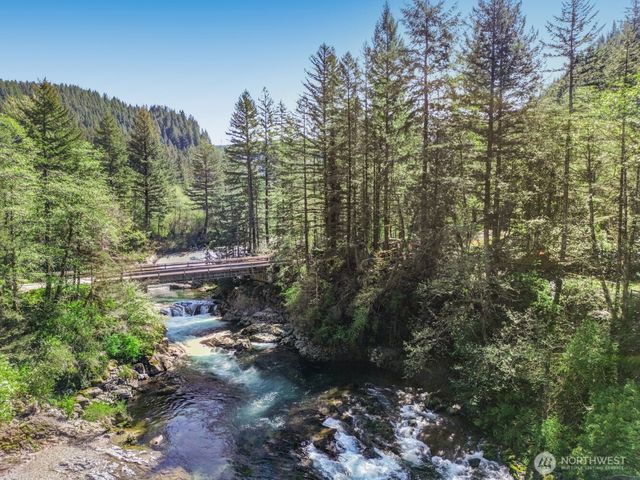 17361 Washougal River Road, Washougal, WA 98671