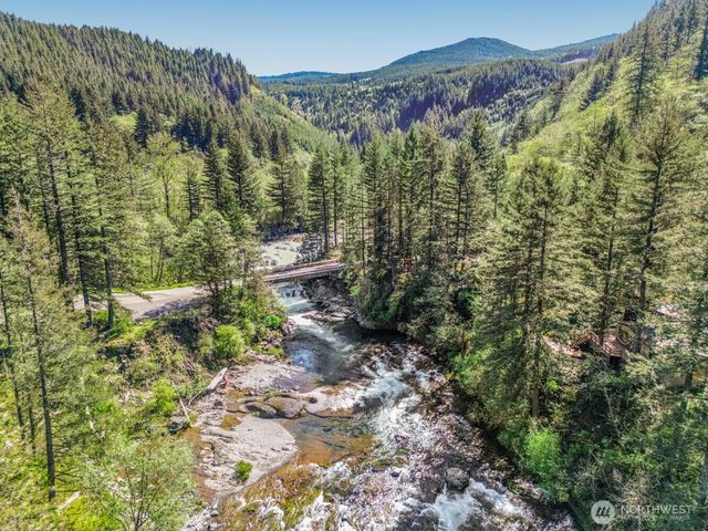 17361 Washougal River Road, Washougal, WA 98671