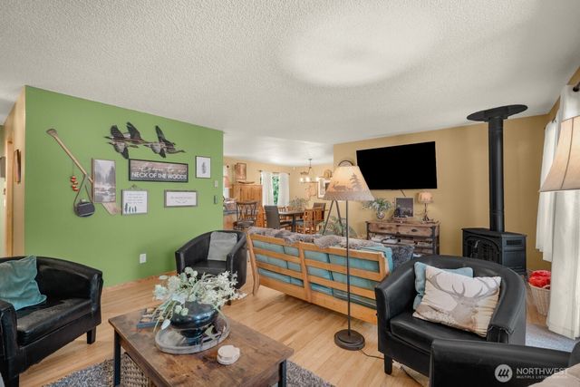 17361 Washougal River Road, Washougal, WA 98671