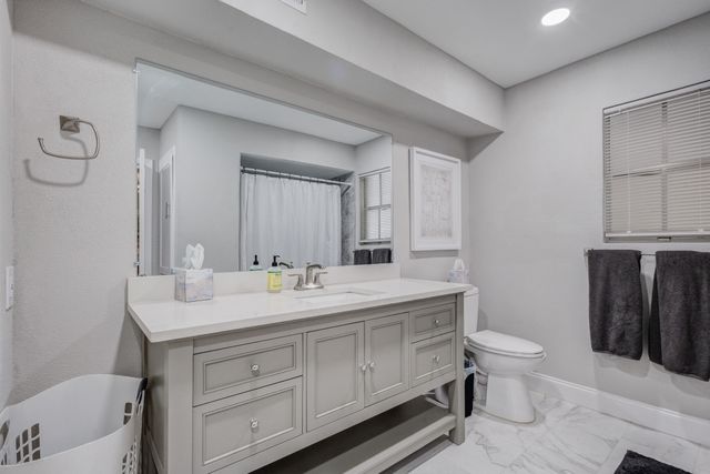 5818 E University Boulevard 236, Dallas, TX 75206