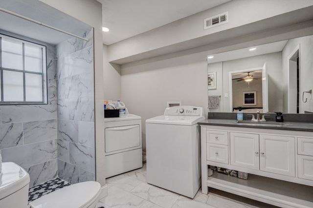 5818 E University Boulevard 236, Dallas, TX 75206