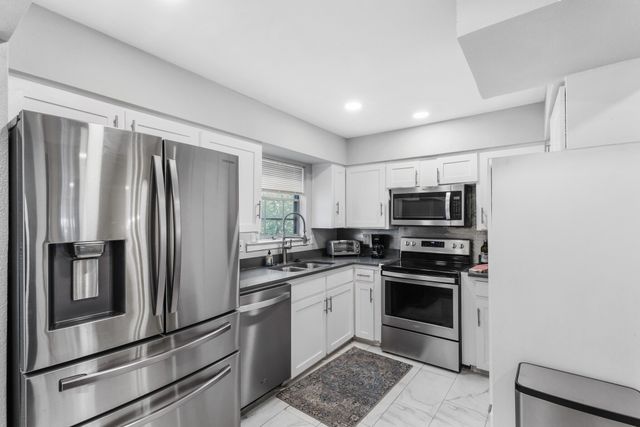 5818 E University Boulevard 236, Dallas, TX 75206