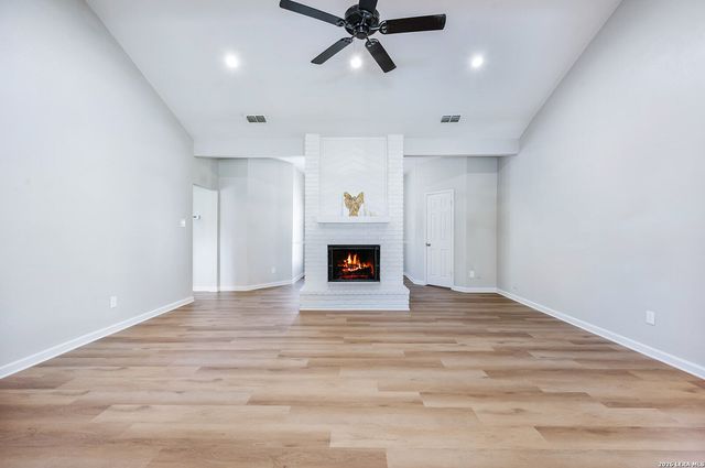 3339 MORNING BROOK ST, San Antonio, TX 78247