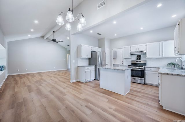 3339 MORNING BROOK ST, San Antonio, TX 78247