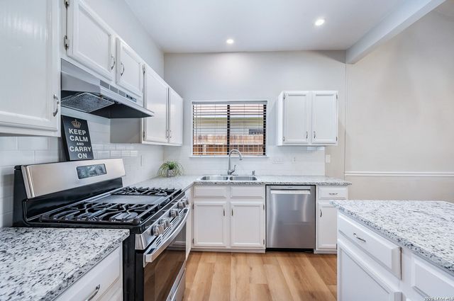 3339 MORNING BROOK ST, San Antonio, TX 78247