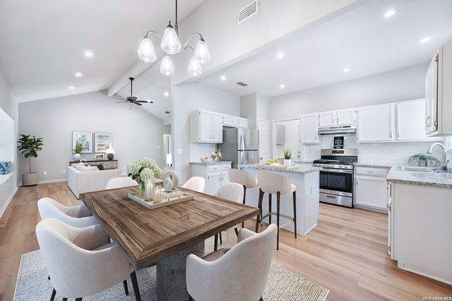 3339 MORNING BROOK ST, San Antonio, TX 78247