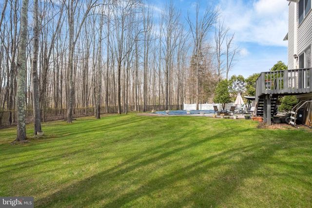 9 STONEGATE DR, Monroe Township, NJ 08831