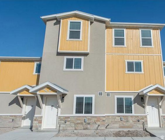 226 E 630 N, Vineyard, UT 84059