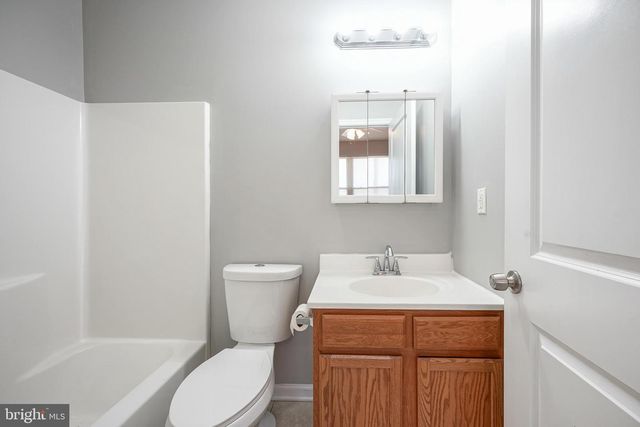 410 N WIOTA ST, Philadelphia, PA 19104